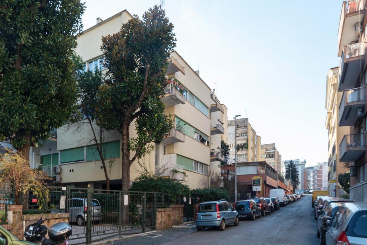 San Pietro Cozy Apartment With Terrace! Rome Bagian luar foto